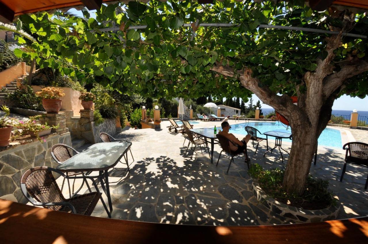Dina'S Paradise Agios Gordios  Luaran gambar