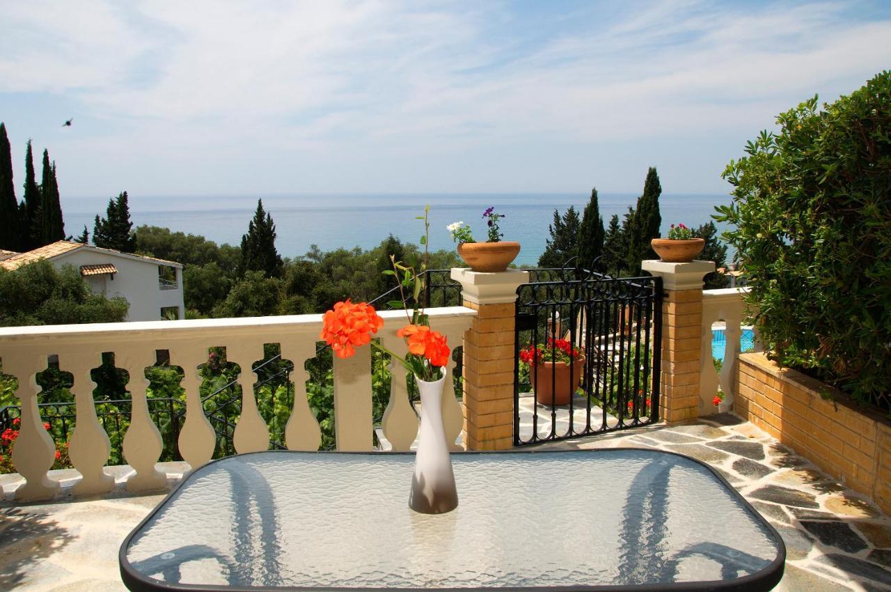 Dina'S Paradise Agios Gordios  Luaran gambar